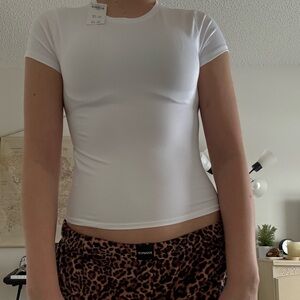 Hollister White Short Sleeve Tee